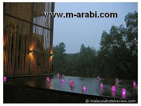 ����  12  Maya Hotel Kuala Lumpur
