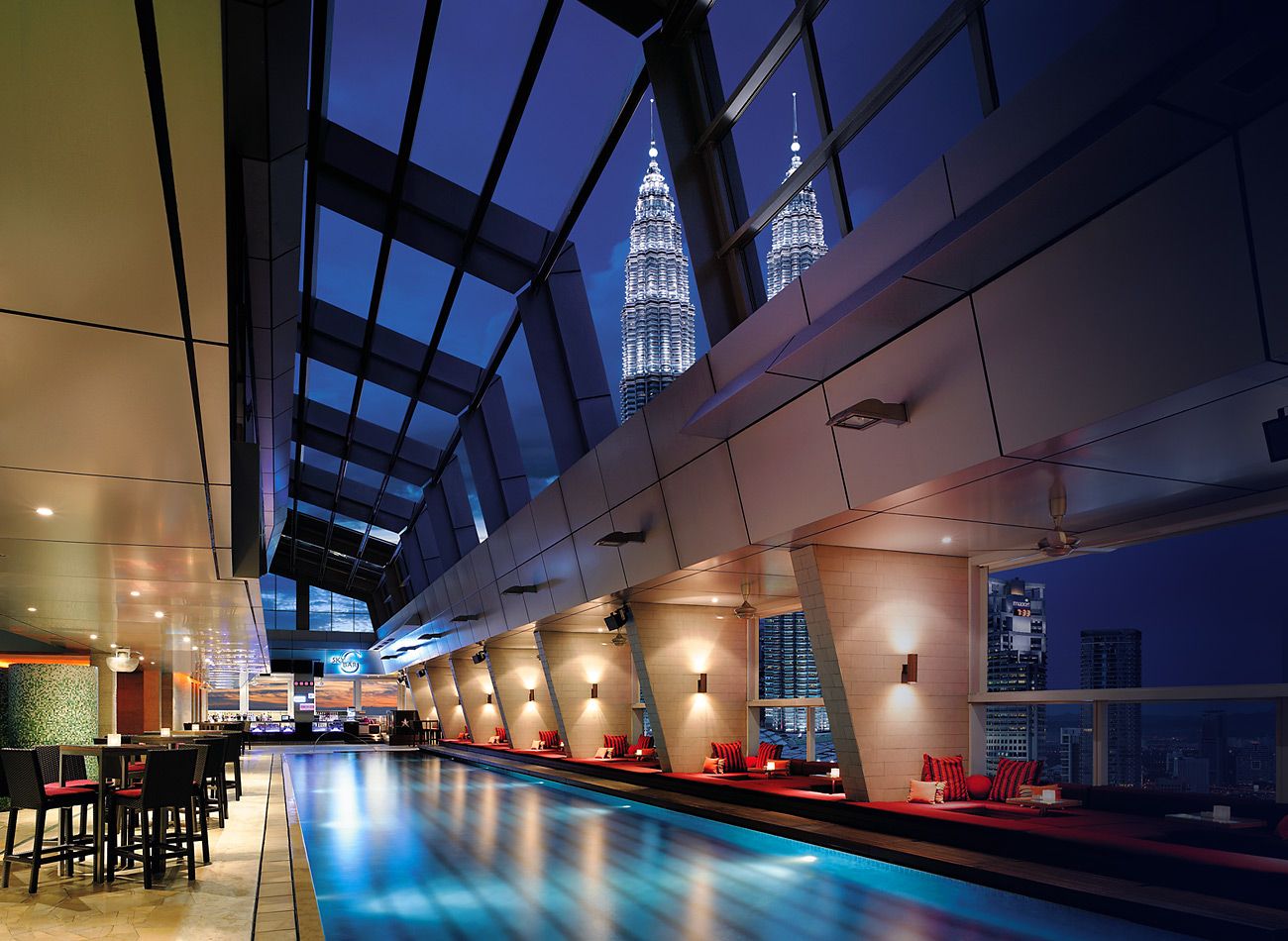 Traders Hotel Kuala Lumpur فندق تريدرز كوالالمبور