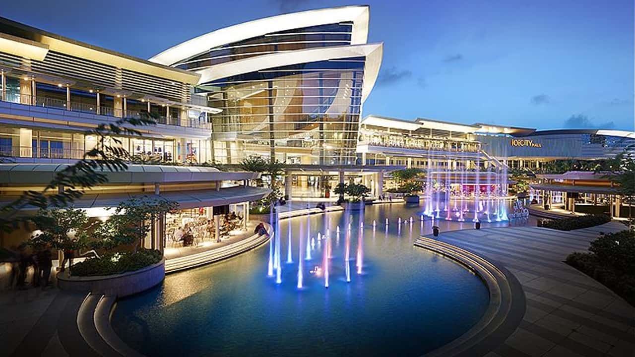 IOI City Mall آي أو آي سيتي