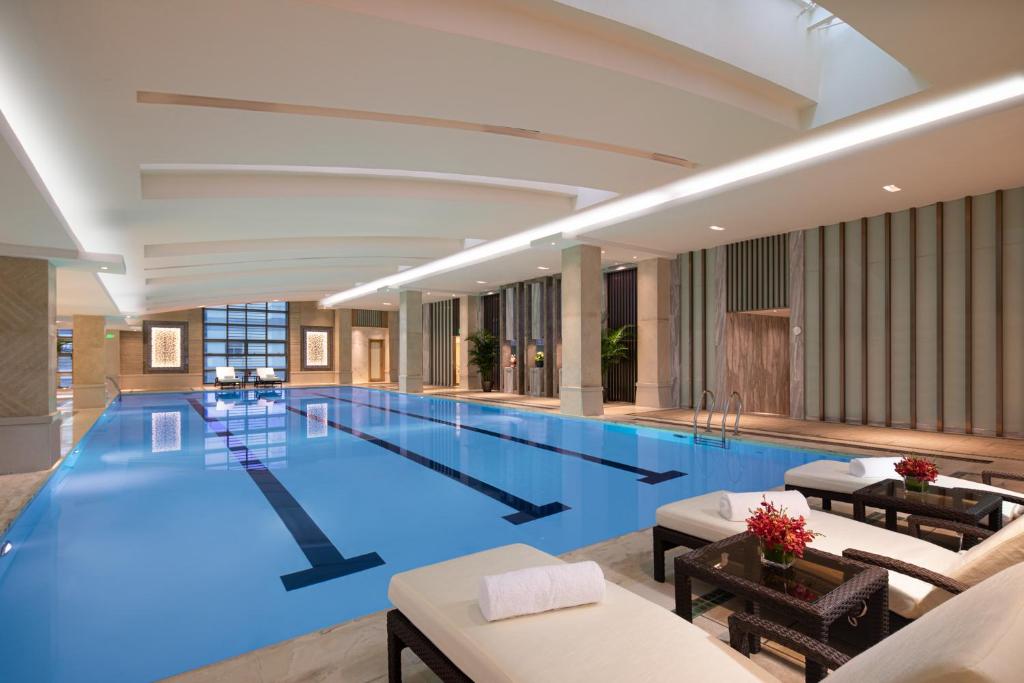 Crowne Plaza Shanghai Nanjing Road by IHG