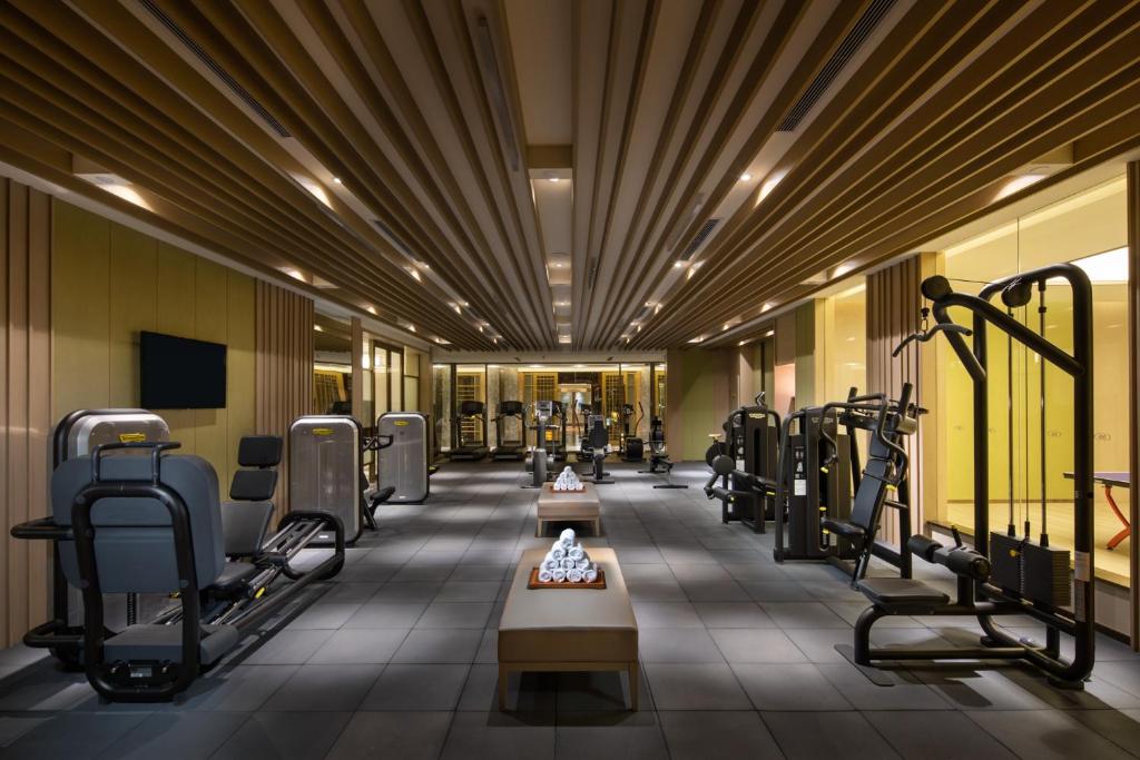 Crowne Plaza Shanghai Nanjing Road by IHG