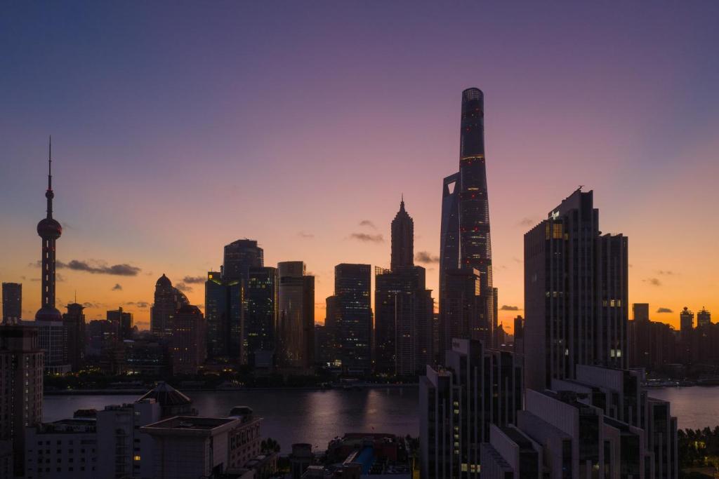 Holiday Inn Express Shanghai on The Bund by IHG