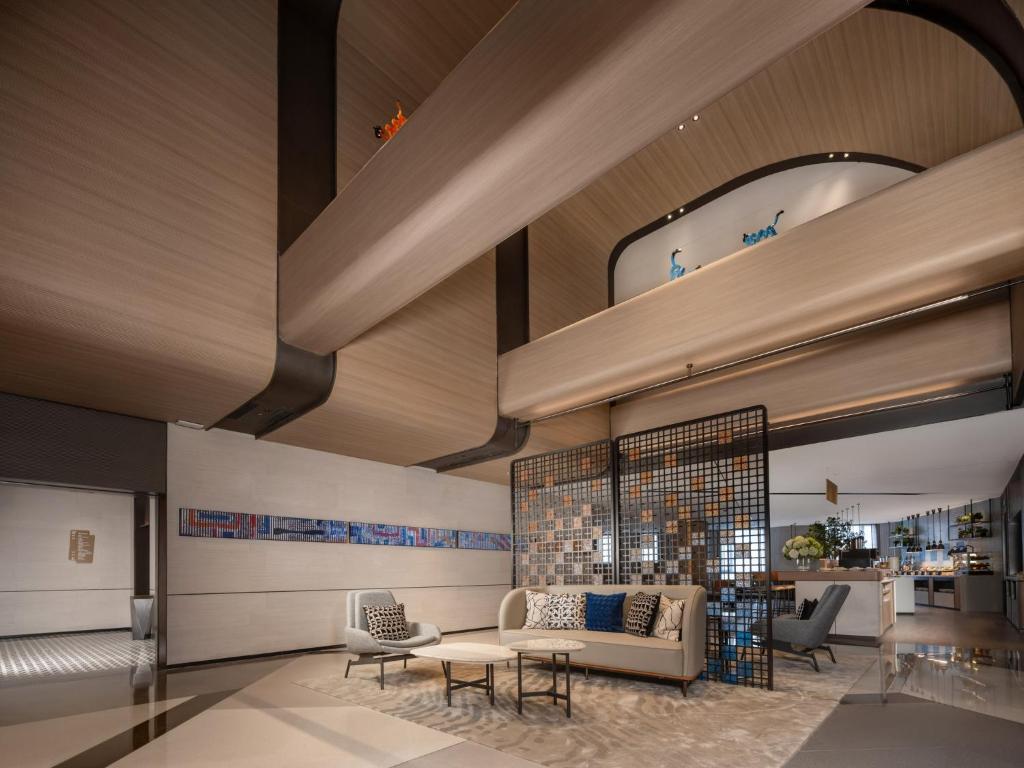 Holiday Inn Express Shanghai on The Bund by IHG