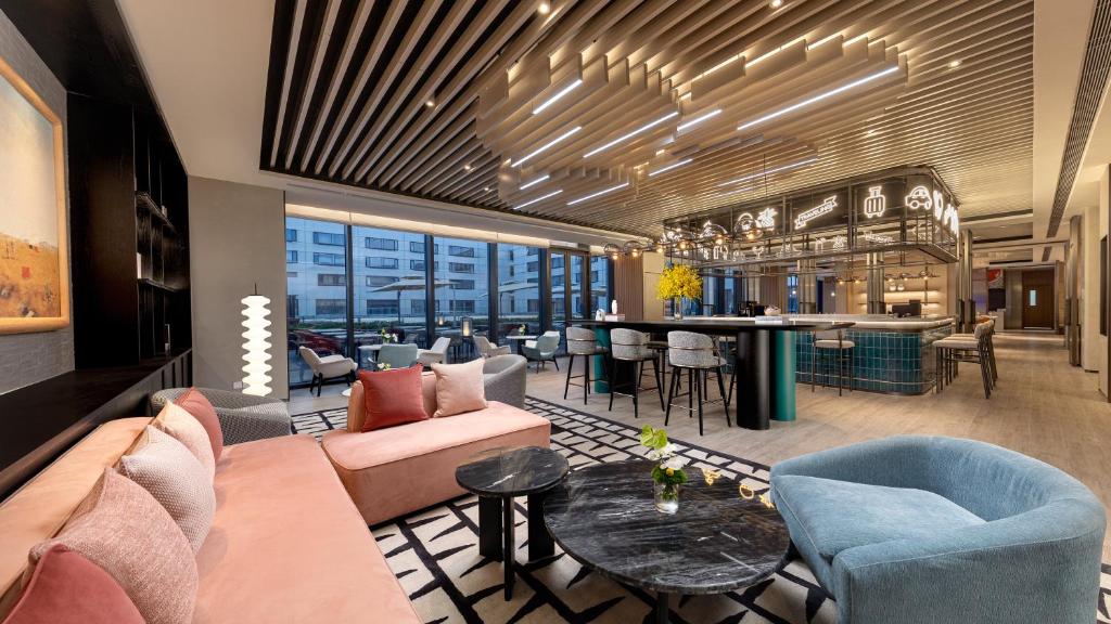 Holiday Inn Shanghai Pudong Airport