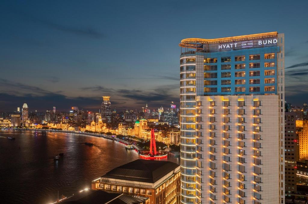 Hyatt%20on%20the%20Bund%20hotel%203.jpg