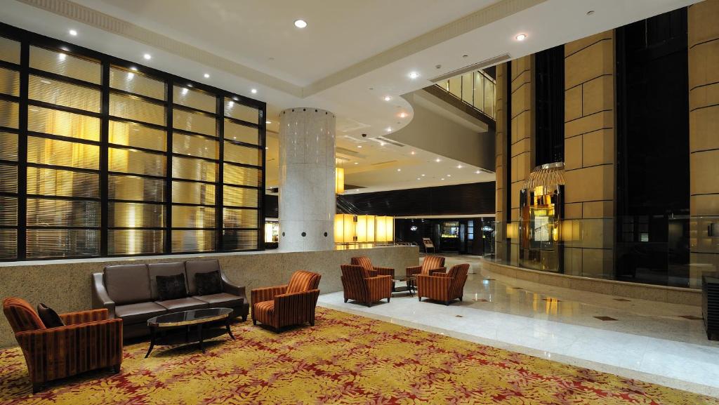 InterContinental Shanghai Pudong by IHG