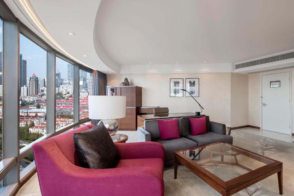 InterContinental Shanghai Pudong by IHG