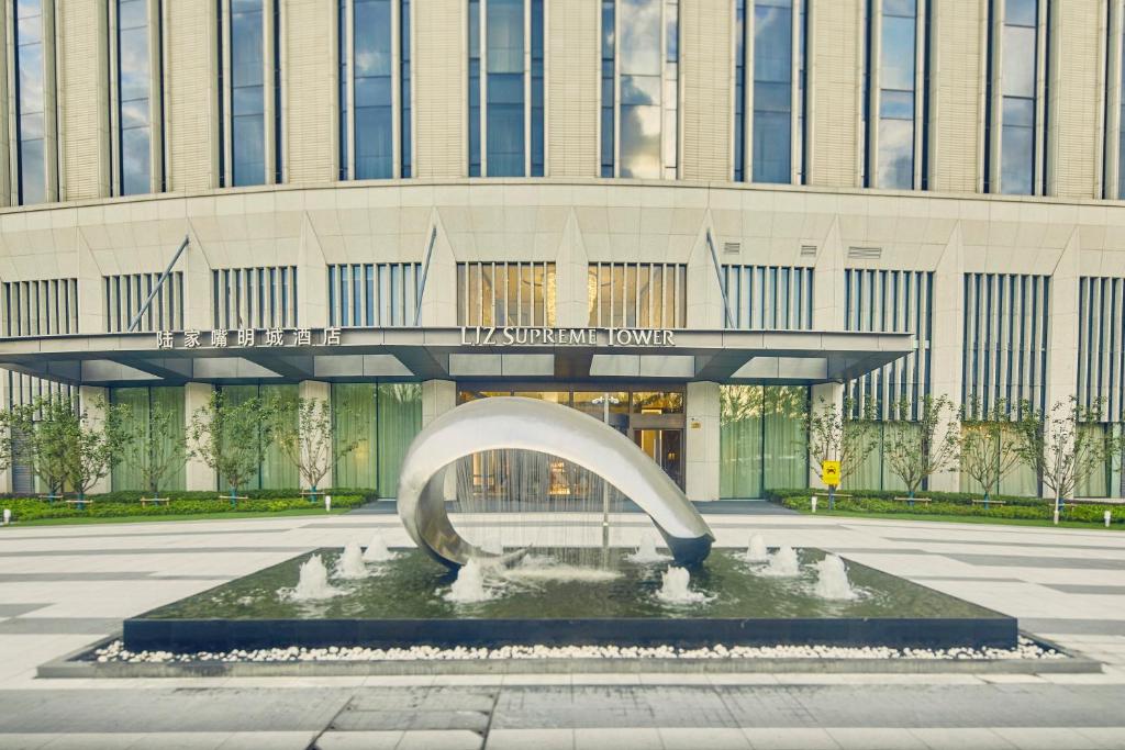 LJZ Supreme Tower Hotel