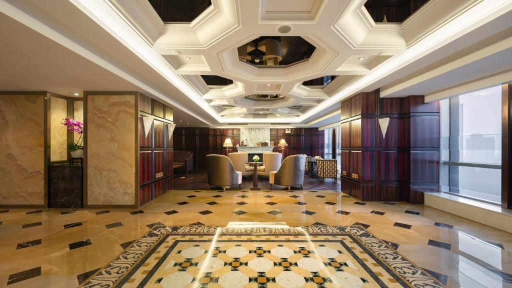 Paramount Gallery Hotel