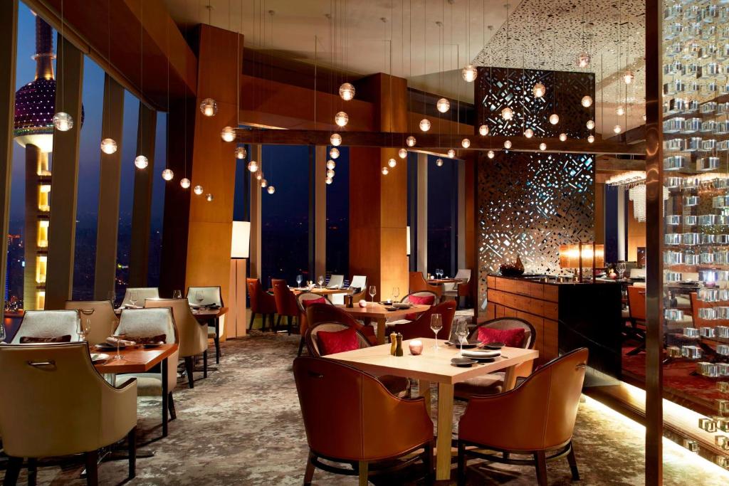 The Ritz-Carlton Shanghai, Pudong