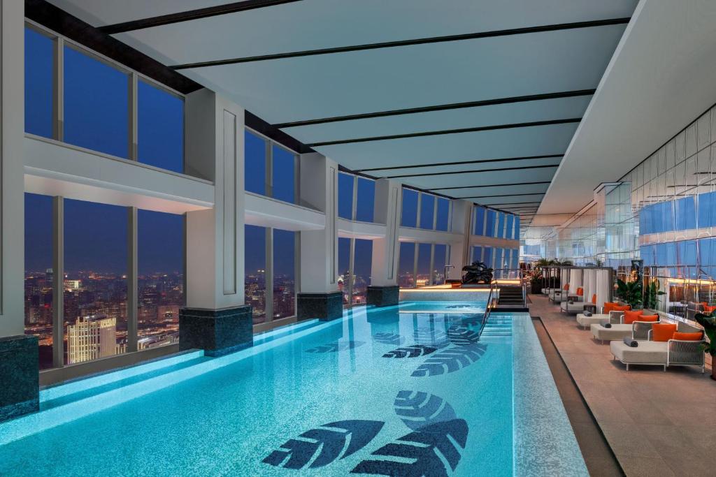 The Ritz-Carlton Shanghai, Pudong