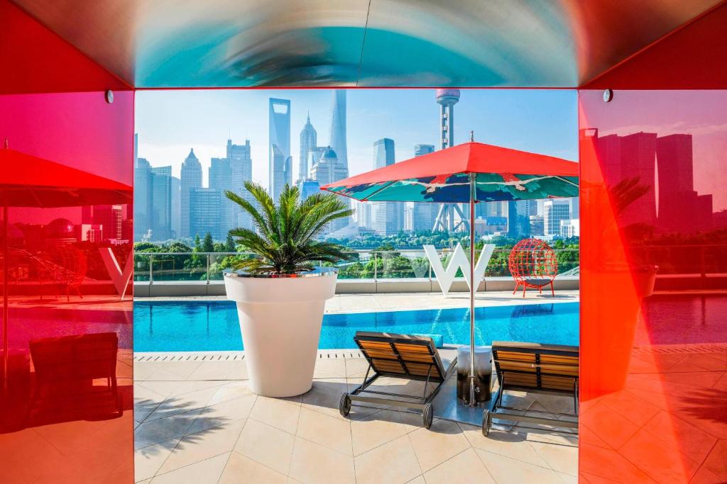 W Shanghai – The Bund