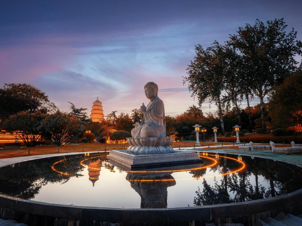 Campanile%20Hotel%20Xi'an%20Dayan%20Pagoda%20Datang%20Night%20City%20Hotel14.jpg