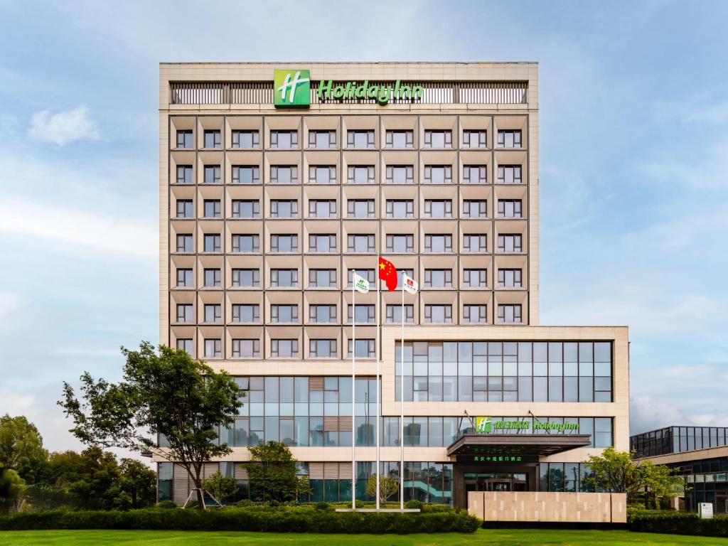 Holiday%20Inn%20Xi'an%20East%20by%20IHG1.jpg