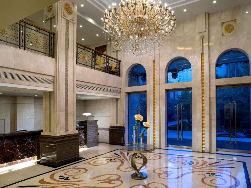 فندق جراند ميركيور شيآن في ميدان رينمين Grand Mercure Xian On Renmin Square