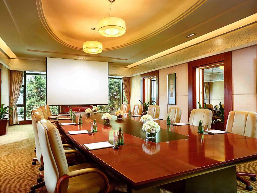 فندق جراند ميركيور شيآن في ميدان رينمين Grand Mercure Xian On Renmin Square