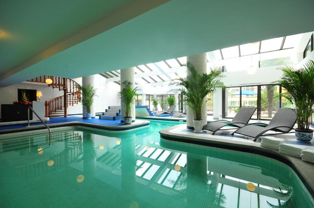 فندق جيانغو شيآن Jianguo Hotel Xi'an