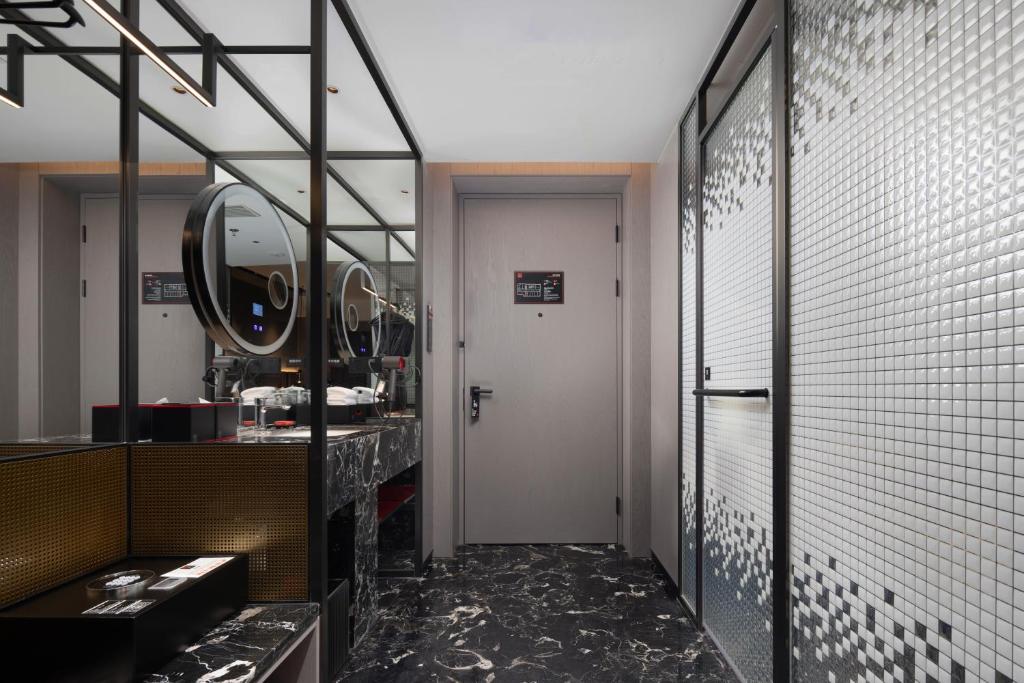 فندق راديسون رِد شيآن هاي تك Radisson RED Xi'an High-tech Zone