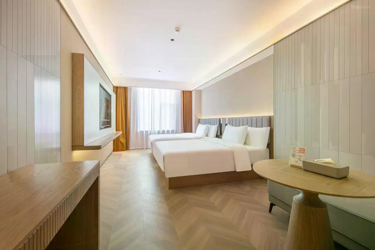 StarWay%20Hotel%20-%20Xi'an%20Bell%20Tower%20Muslim%20Street6.jpg