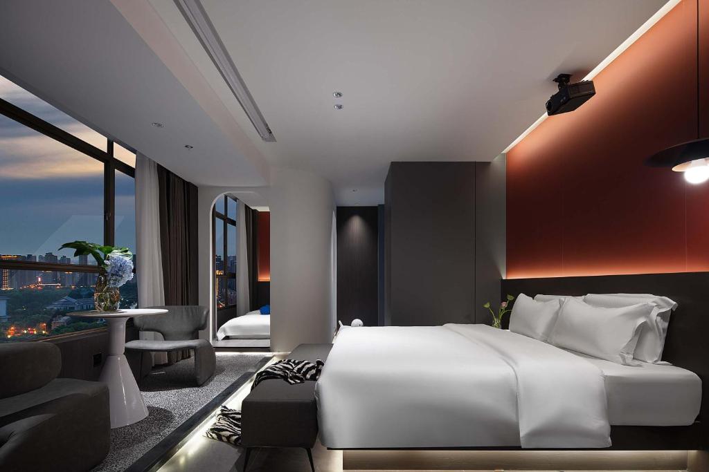 Xi'an%20Enji%20M%20Hotel%20Datang%20Everbright%20City%20Bell%20and%20Drum%20Tower2.jpg