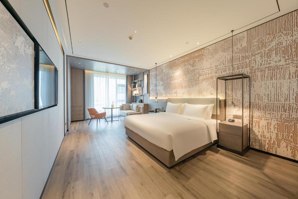 Yunheyebo%20Hotel%20-%20South%20Gate%20of%20Bell%20and%20Drum%20Tower1.jpg