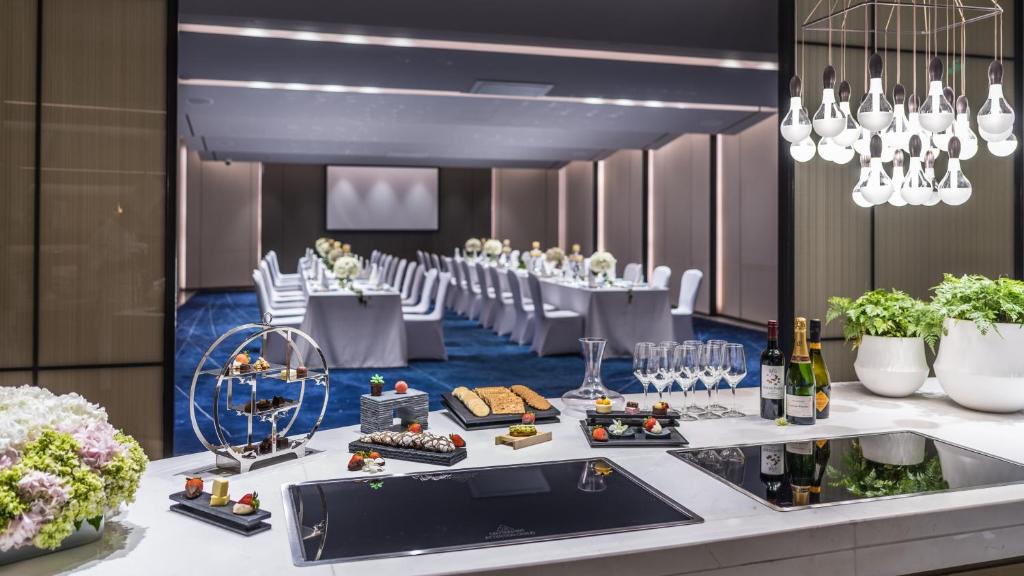 InterContinental%20Beijing%20Sanlitun%20by%20IHG13.jpg