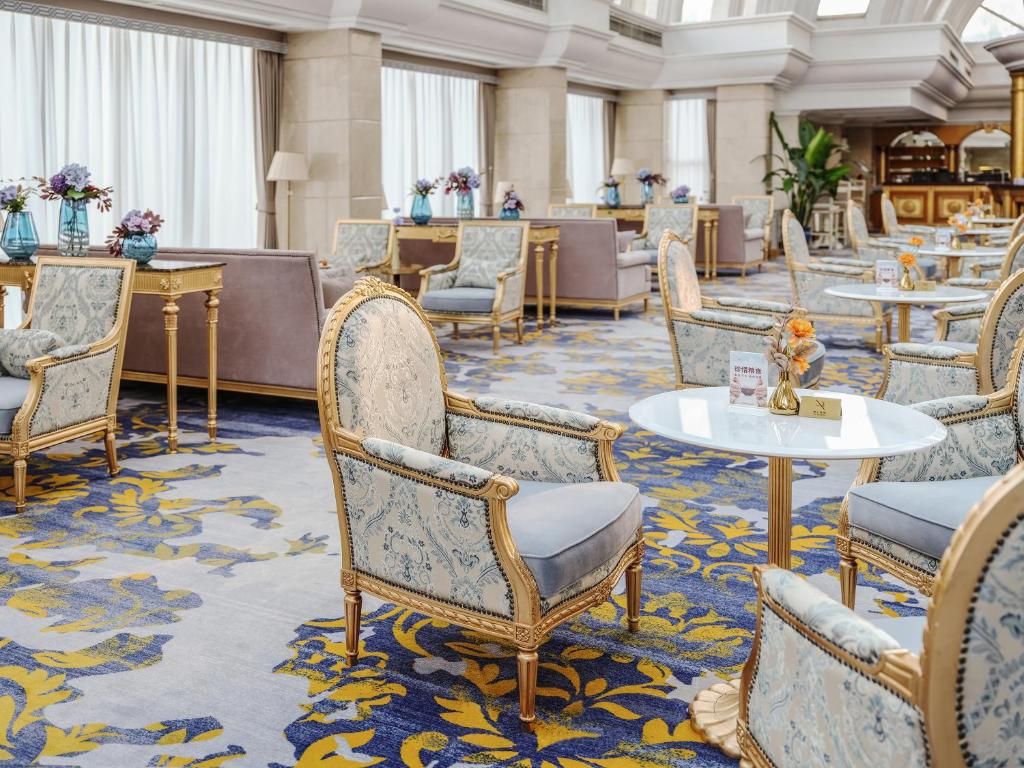 Celebrity%20International%20Grand%20Hotel14.jpg