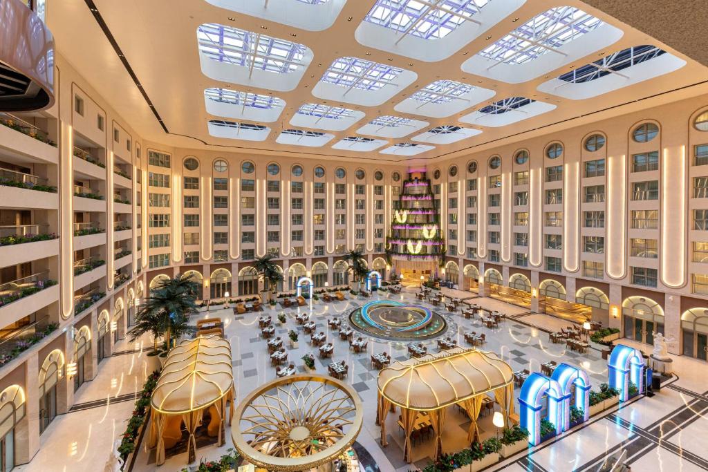 Sunworld%20Dynasty%20Hotel%20Beijing%20Wangfujing3.jpg