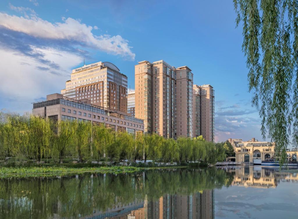 Four%20Seasons%20Hotel%20Beijing.jpg