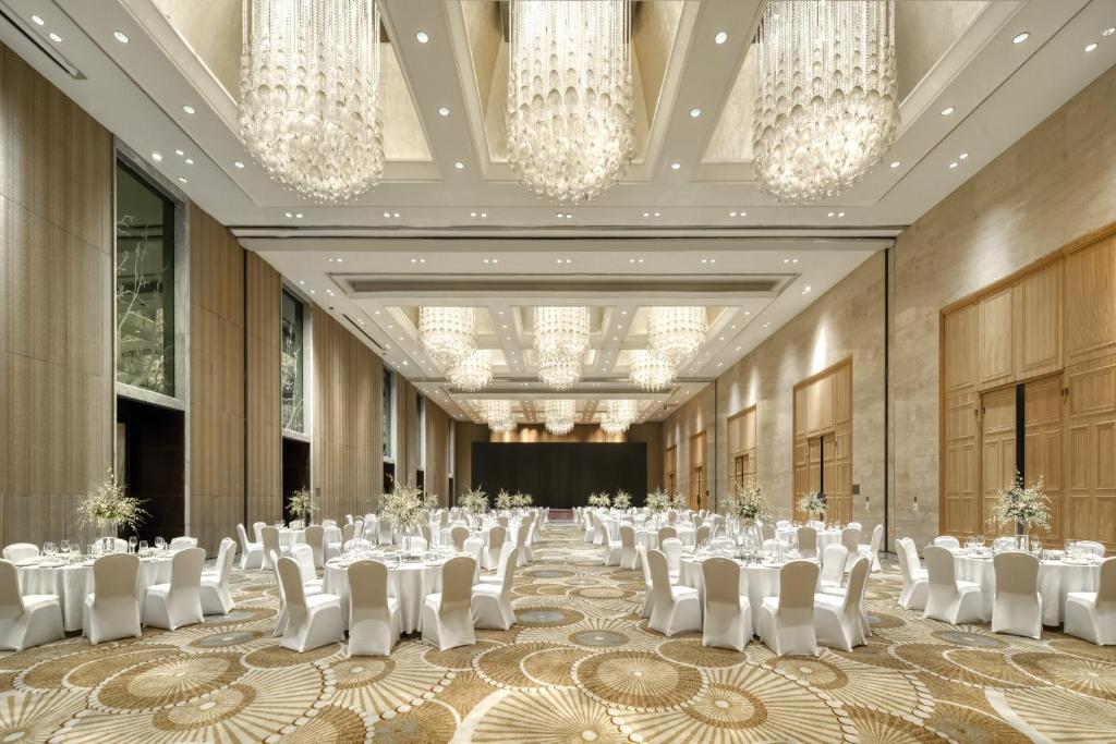 Crowne%20Plaza%20Beijing%20Chaoyang%20U-Town%20by%20IHG9.jpg