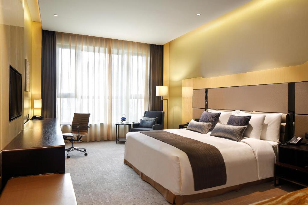 Crowne%20Plaza%20Beijing%20Lido%20by%20IHG11.jpg
