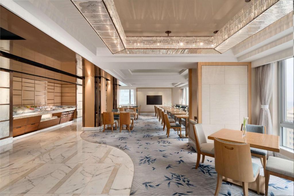 Kerry%20Hotel,%20Beijing%20by%20Shangri-La%20-%205%20Kilometers%20to%20The%20Forbidden%20City5.jpg