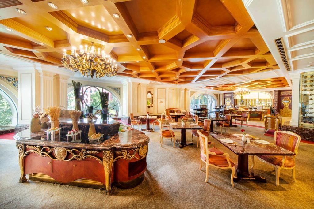 Legendale%20Hotel%20Beijing19.jpg