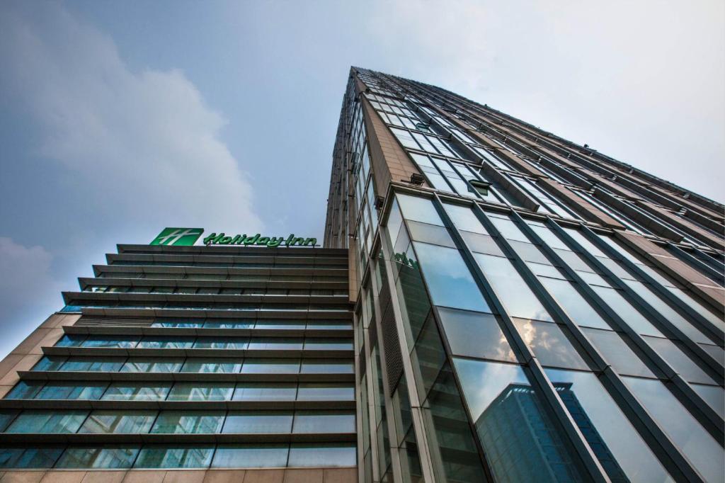 Holiday%20Inn%20Beijing%20Focus%20Square%20by%20IHG.jpg