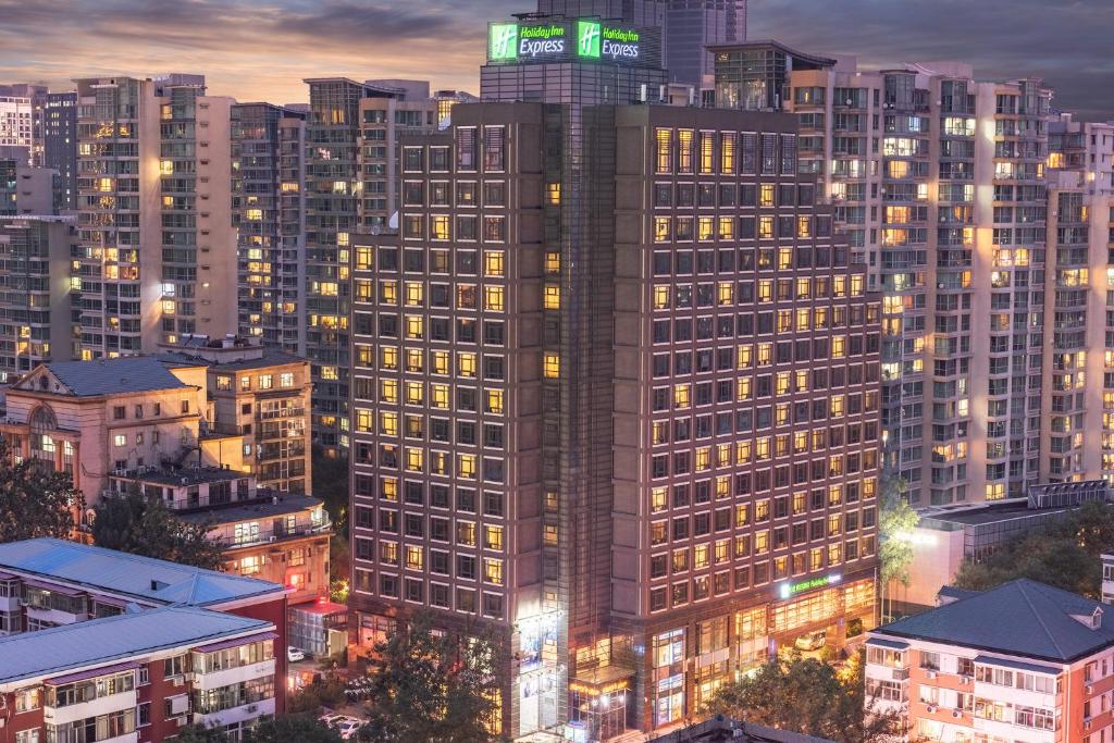 Holiday%20Inn%20Express%20Beijing%20Dongzhimen%20by%20IHG4.jpg