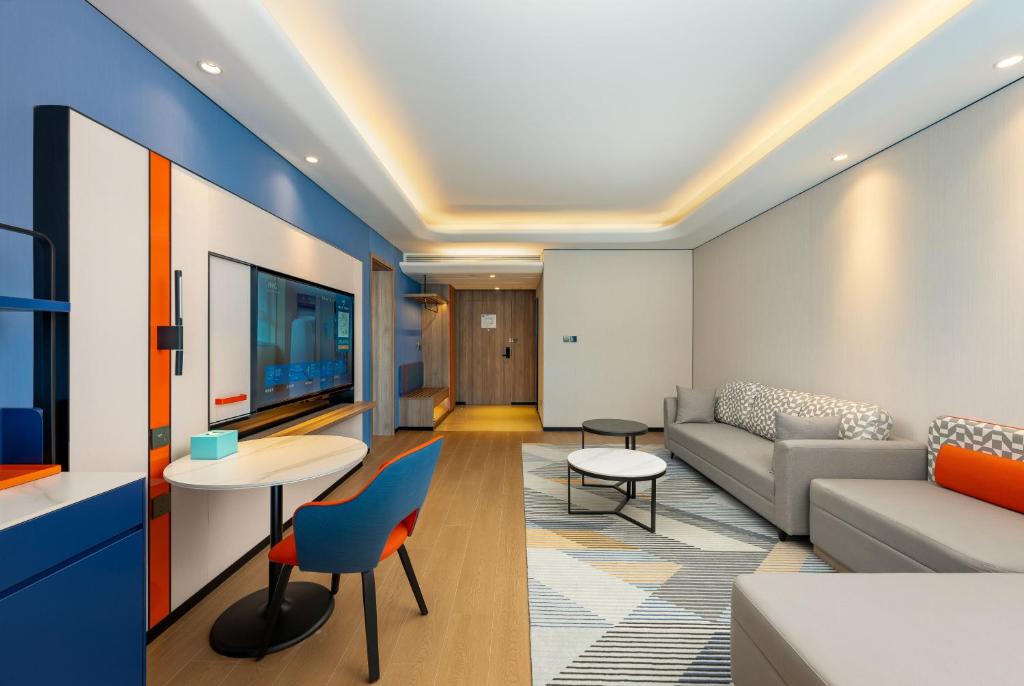 One-Bedroom%20Suite1.jpg