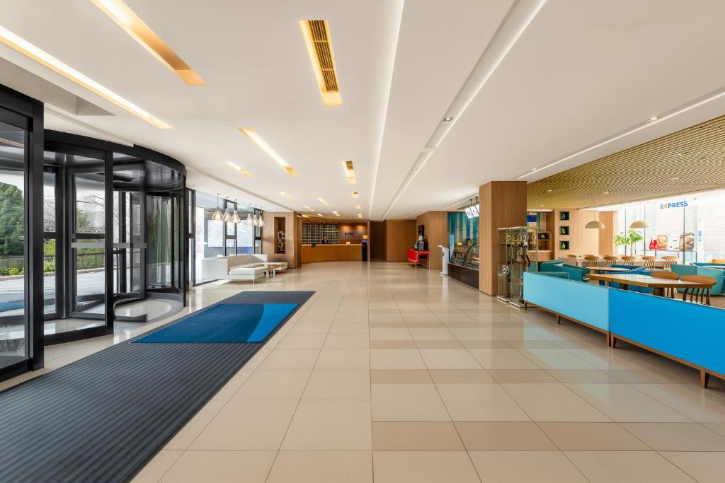 Holiday%20Inn%20Express%20Beijing%20Airport%20Zone%20by%20IHG14.jpg