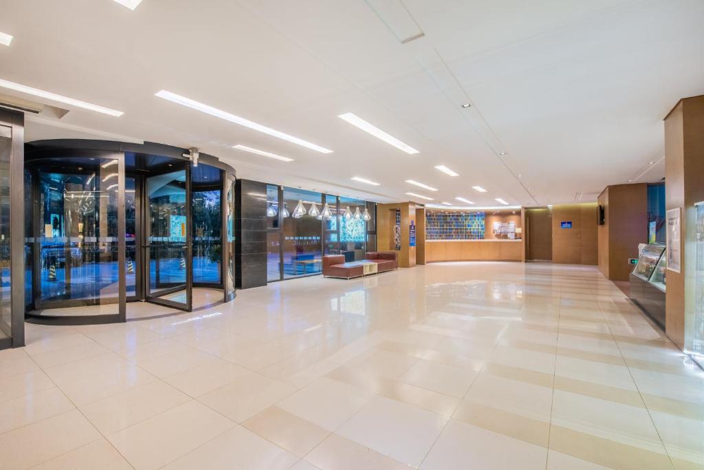 Holiday%20Inn%20Express%20Beijing%20Airport%20Zone%20by%20IHG4.jpg