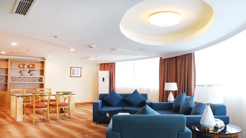 Holiday%20Inn%20Beijing%20Chang%20An%20West%20by%20IHG16.jpg