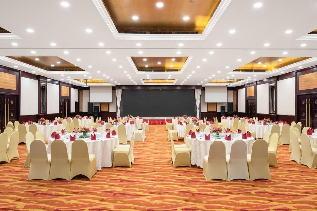 Holiday%20Inn%20Beijing%20Chang%20An%20West%20by%20IHG18.jpg