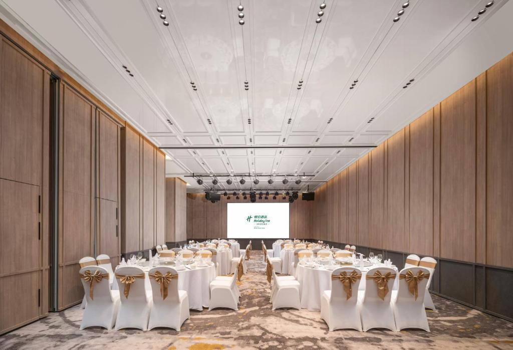 Holiday%20Inn%20Beijing%20Daxing%20Centre%20by%20IHG1.jpg