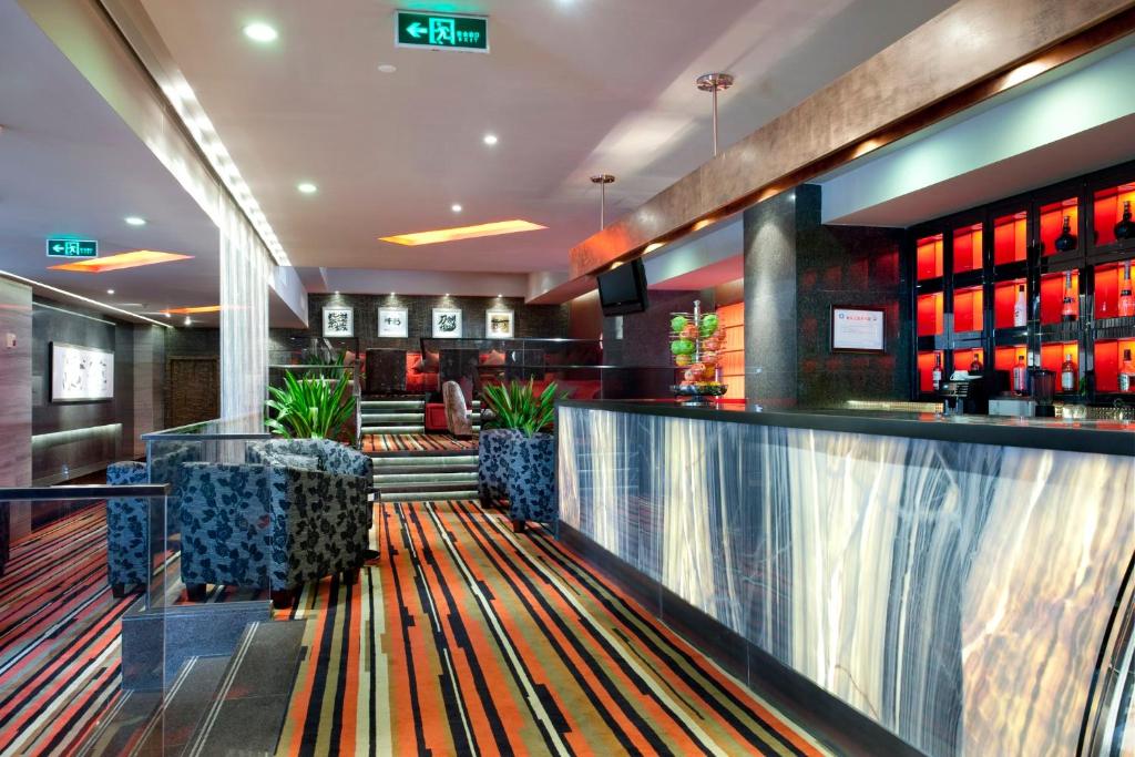 Holiday%20Inn%20Beijing%20Deshengmen%20by%20IHG%2010.jpg
