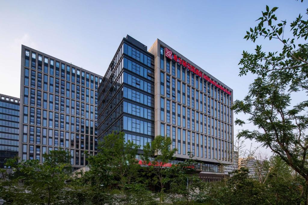 Hilton%20Garden%20Inn%20Beijing%20Huaxiang%20Tiantan%20Hospital.jpg