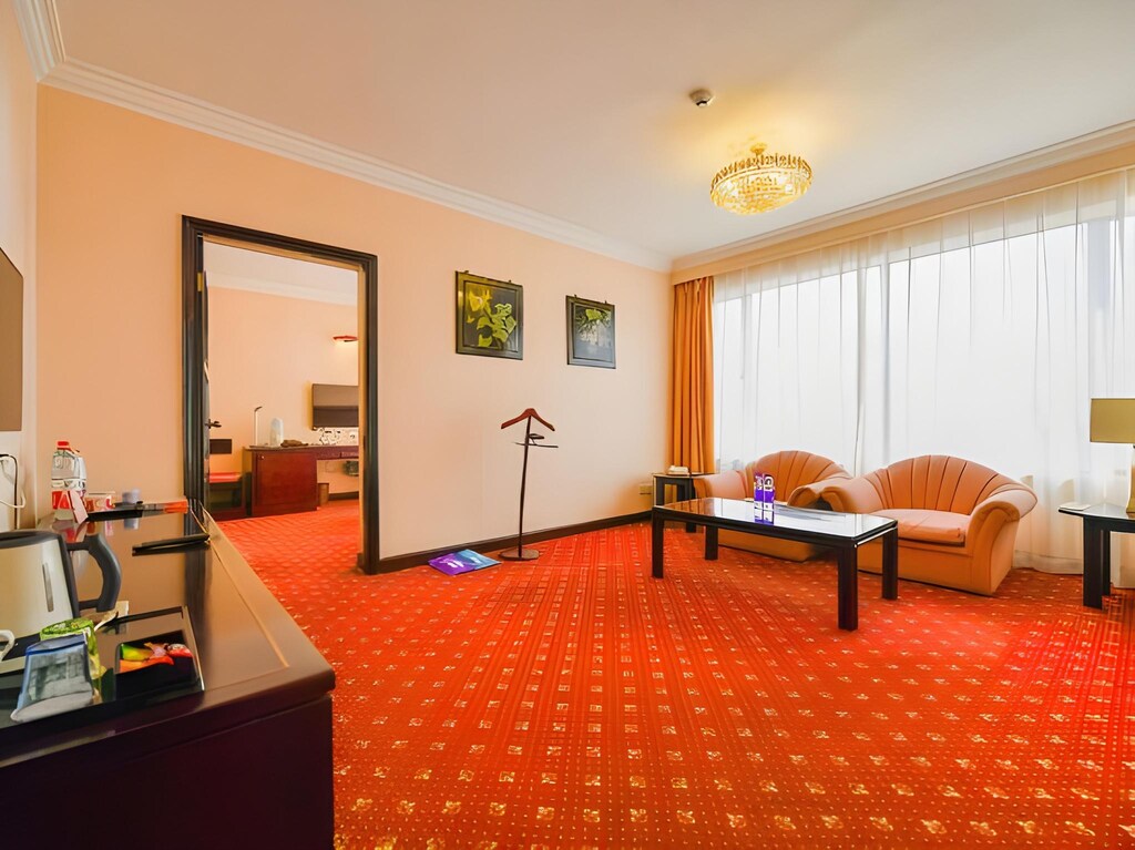 Yanshan%20Hotel2.jpeg