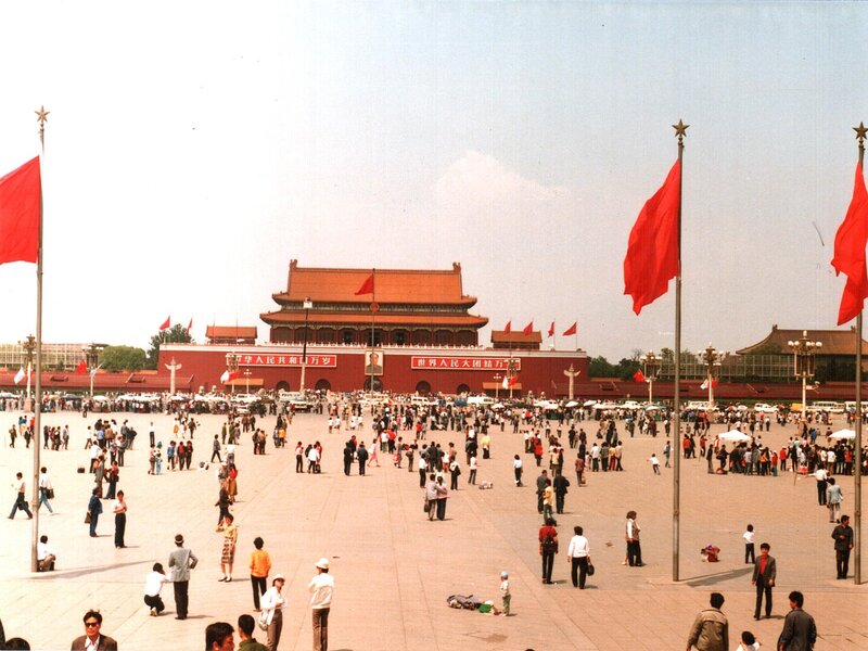 Tiananmen%20Square%202.jpg
