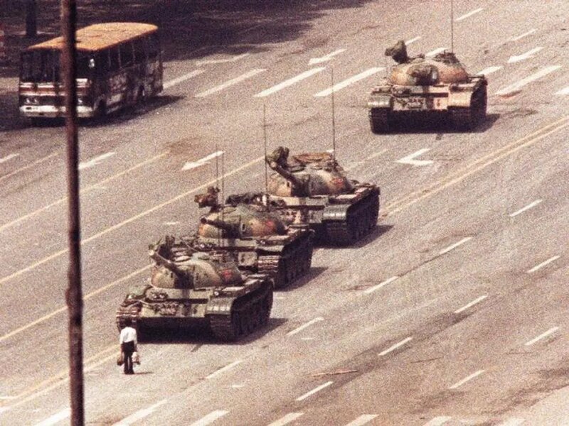 Tiananmen%20Square.jpg