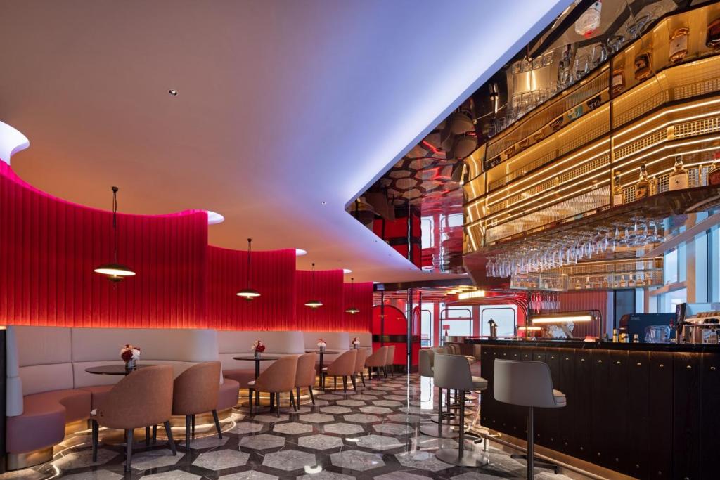 Radisson%20RED%20Guangzhou2.jpg