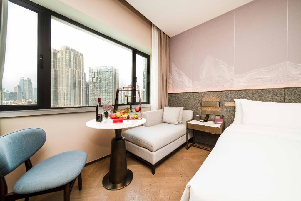 Imperial%20Traders%20Elong%20Hotel3.jpg