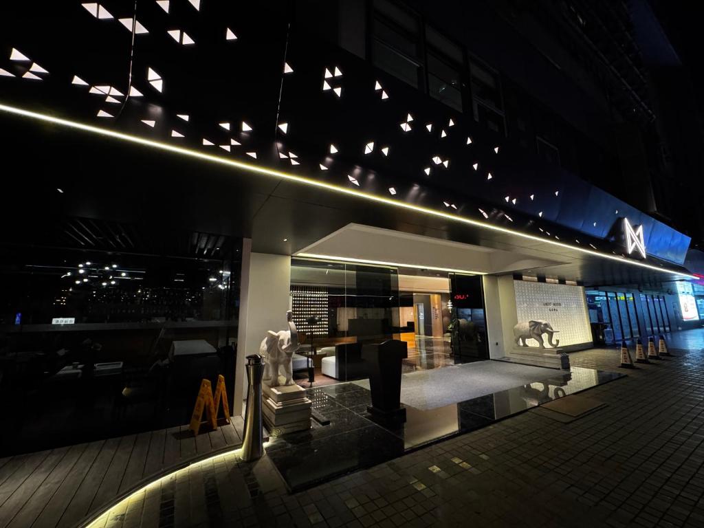 Likto%20Hotel-Free%20Shuttle%20Bus%20to%20Canton%20Fair1.jpg