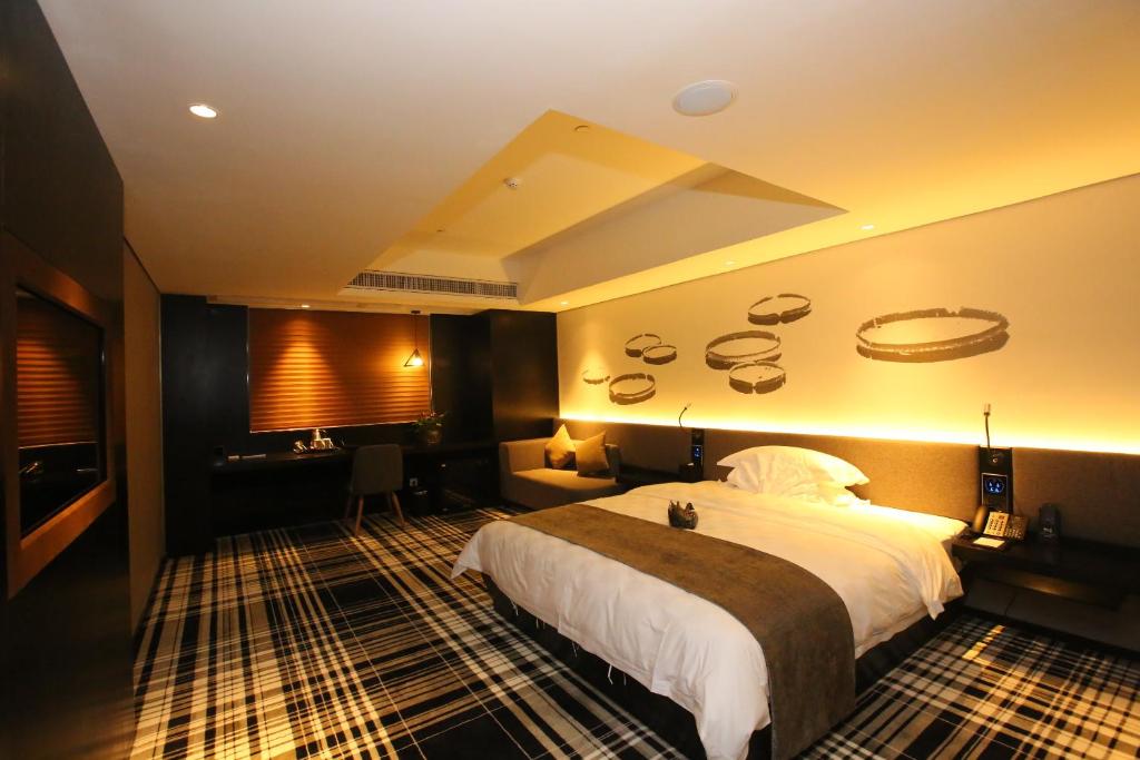 Likto%20Hotel-Free%20Shuttle%20Bus%20to%20Canton%20Fair4.jpg